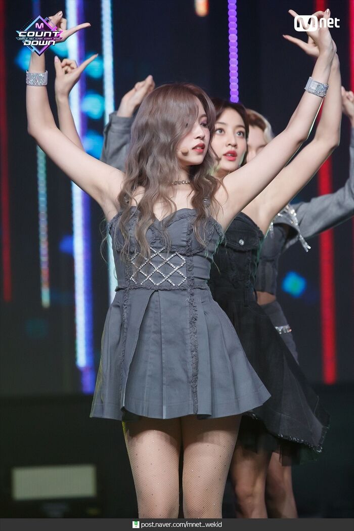 TWICE Mina's nipple pochi treasure cap over 120 erotic images that come out! 8th image