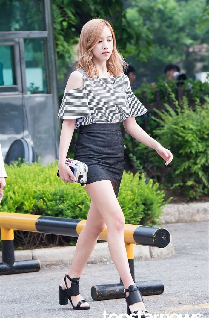 TWICE Mina's nipple pochi treasure cap over 120 erotic images that come out! 92th image