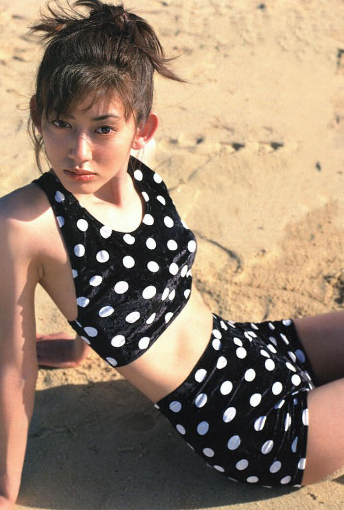 Aiko Sato Gravure Swimsuit 55 Photos 14th image