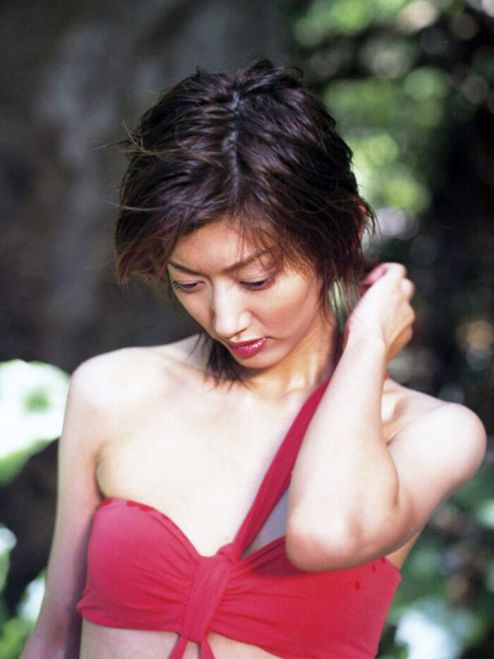 Aiko Sato Gravure Swimsuit 55 Photos 50th image