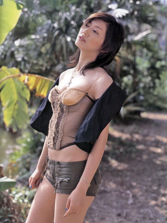 Aiko Sato Gravure Swimsuit 55 Photos 51th image
