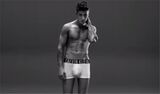 [Sad news] Justin's CM dick and selfie dick difference is sad wwwww (* with image)