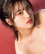 石浜芽衣 最新グラビア水着画像 16枚