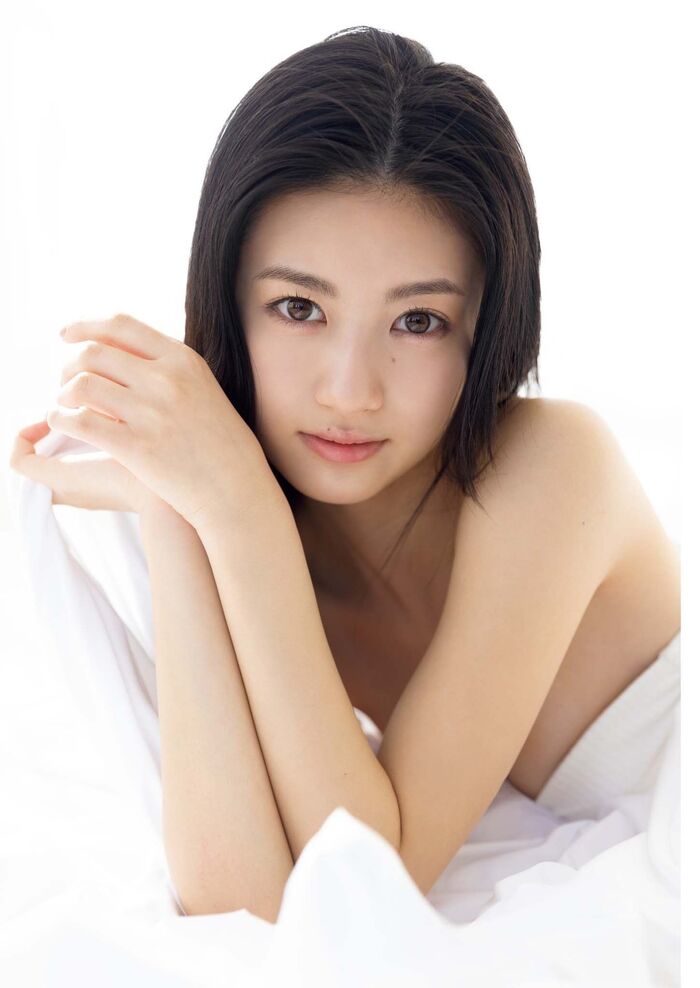 Akari Yoshida Latest Gravure Swimsuit 64 Images (2) 61th image