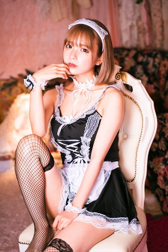 46 swimsuit images including the latest gravure 31th image