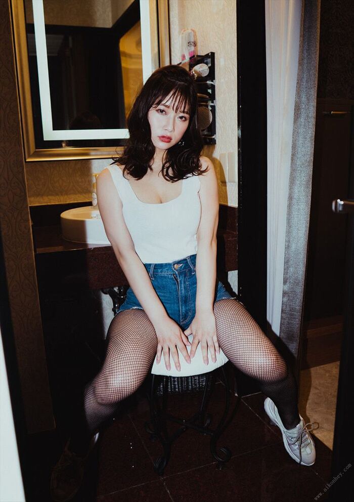 Momozono Rena 桃園惜奈 28th image