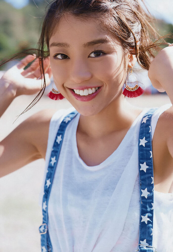 Maki Okazoe 48 swimsuit images including the latest gravure 17th image