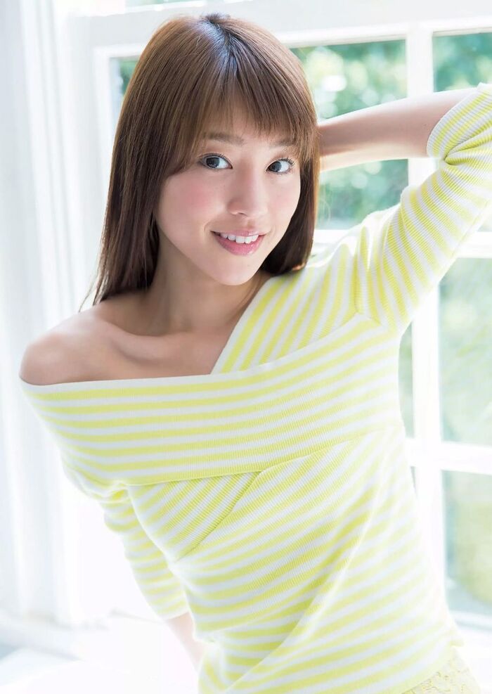 Maki Okazoe 48 swimsuit images including the latest gravure 21th image