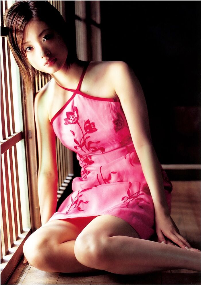 Aya Ueto 56 gravure swimsuit images (1) 23th image