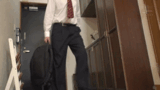 Such a lucky lewd person can get an erection! ?? - The spats of the older sister who is stretching are torn and the looks full ... Erotic GIF image of vaginal shot