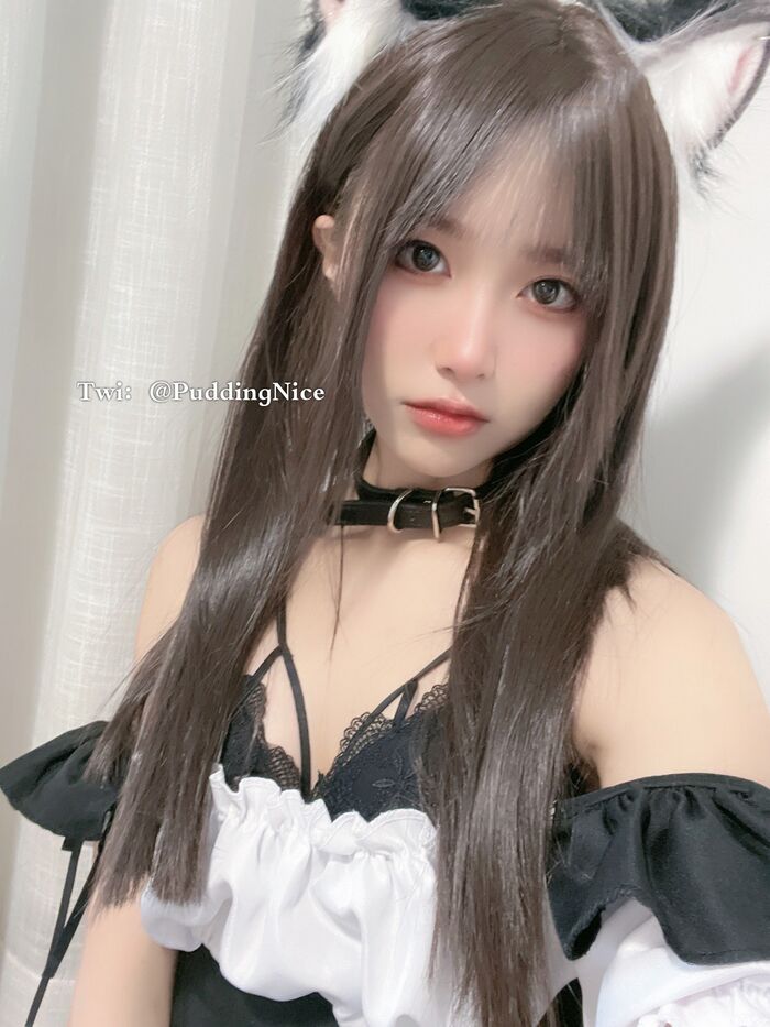 Coser Beauty Woman 布丁大法黑森林慕斯主题性感女仆装配黑丝袜露蕾丝内裤诱惑Photo 75P 44th image