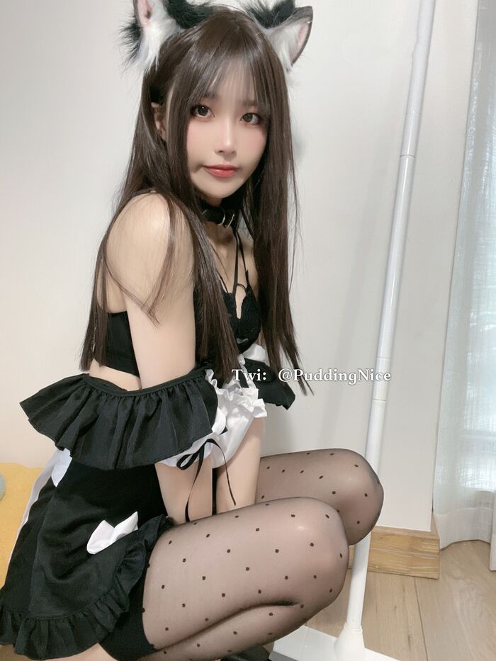 Coser Beauty Woman 布丁大法黑森林慕斯主题性感女仆装配黑丝袜露蕾丝内裤诱惑Photo 75P 6th image