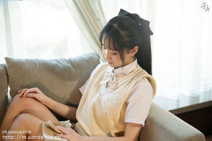 [Toutiao头条女神]No.863_嫩模婴宁清纯少女主题私房性感百褶裙秀白嫩美腿迷人写真32P 16th image