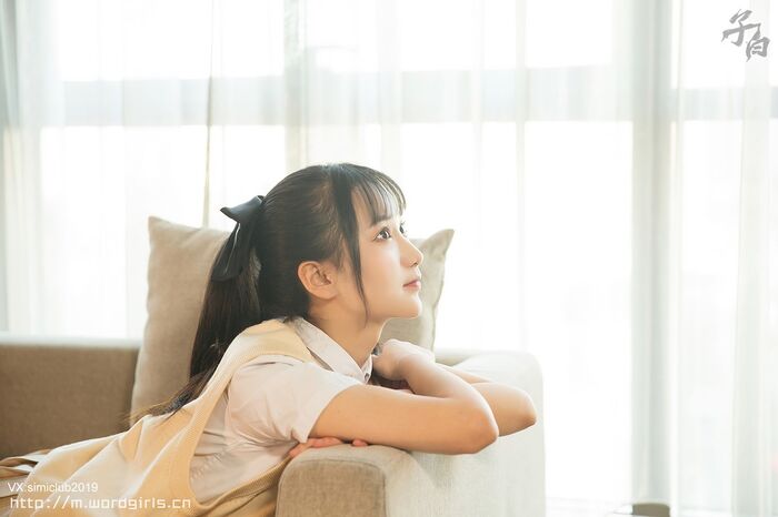 [Toutiao头条女神]No.863_嫩模婴宁清纯少女主题私房性感百褶裙秀白嫩美腿迷人写真32P 7th image