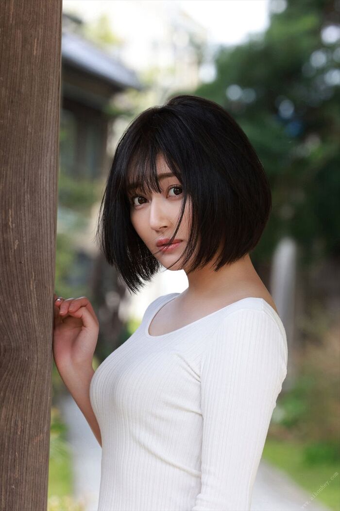 Shindo Manami 新藤まなみ 4th image