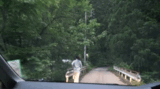 【エロGIF】道を訪ねるふりして車に引きずり込む連れ去りレ●プ…夕暮れ時を狙った犯行の一部始終がやばすぎるww