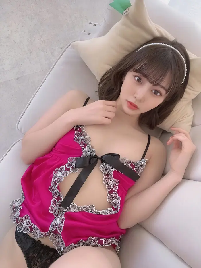[Meisa Kawakita 99 high-quality erotic images] Former chef AV actress's natural shaved nude selfie boobs 78th image