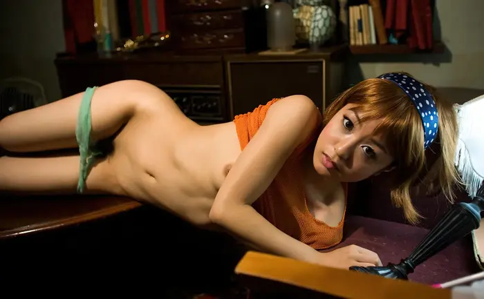 [Nana Nanami High Quality Erotic Images 100 Sheets] Former Baby-faced AV Actress's Undressing Nude Gravure 85th image