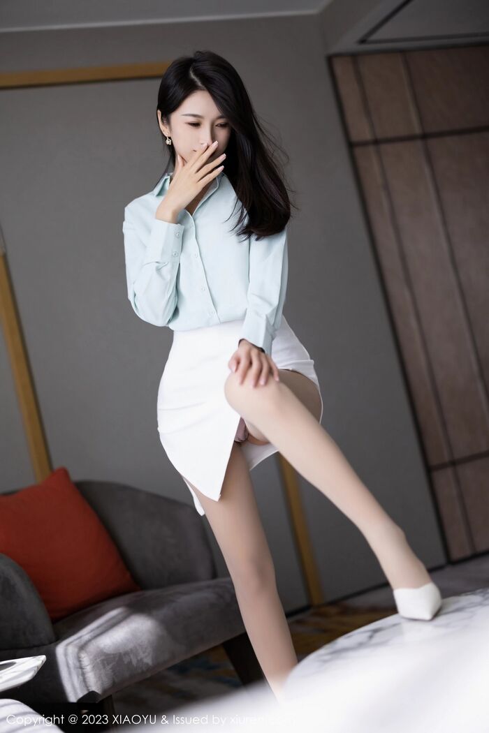 [XiaoYu画语界]Vol.999_模特林乐一性感OL制服半透露超薄肉丝秀曼妙身姿迷人诱惑写真80P 12th image