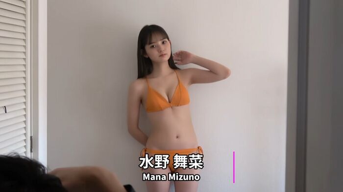 [Image] Former super popular idol lifts the ban on swimsuit gravure for the first time wwww Maina Mizuno, boldly shows off her plump bust in a bikini at Yanmaga! 5th image