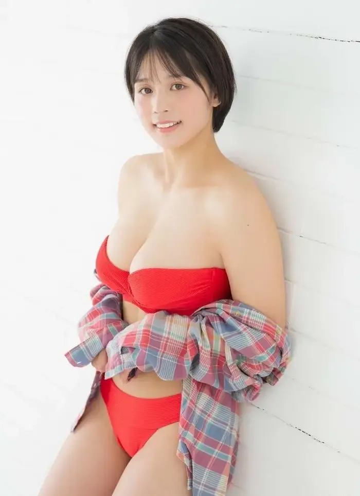巨乳おっぱいエロ画像！デカパイ芸能人の爆乳ランキング2023 78th image