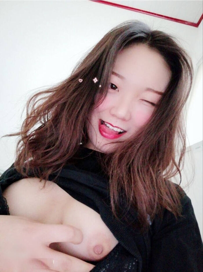 ポロリエロ画像 こぼれたおっぱい100選 4th image