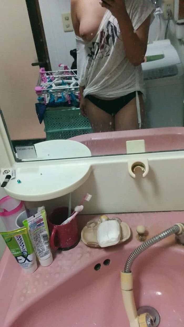 ポロリエロ画像 こぼれたおっぱい100選 6th image