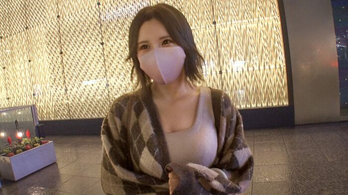 Is it okay to send a 22-year-old beauty with natural G cup big breasts who I met in Nagoya home? The reason why I have money in mystery ... God Milk ... An old school uniform that looks too good 3th image