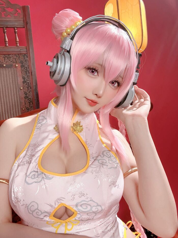 Coser 小姐姐星之迟迟索尼子旗袍主题感powder色情趣短旗袍秀翘臀美腿诱惑Photo 41P 38th image