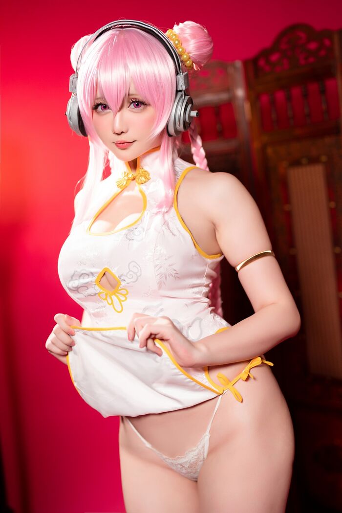 Coser 小姐姐星之迟迟索尼子旗袍主题感powder色情趣短旗袍秀翘臀美腿诱惑Photo 41P 9th image