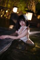 动漫博主末夜787夏日白swim袘馬池erotic white swimsuit秀丰满身Materialmaze诱惑Photo 23P