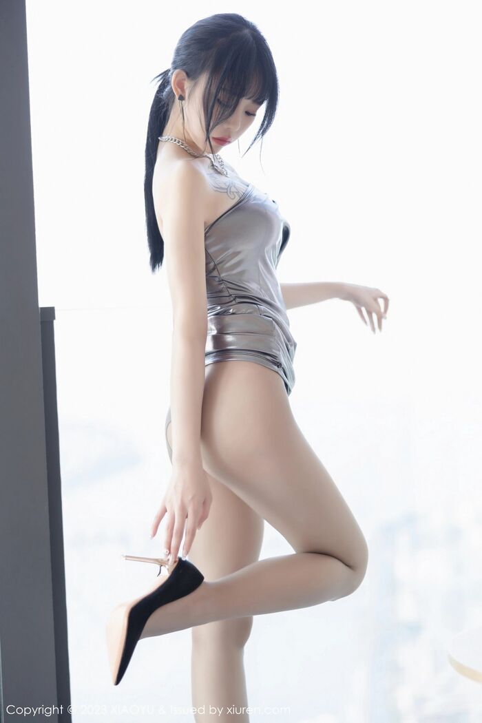[XiaoYu画语界]Vol.1037_模特奶瓶私房浴室性感灰色露肩连衣裙秀曼妙身姿迷人诱惑写真87P 32th image