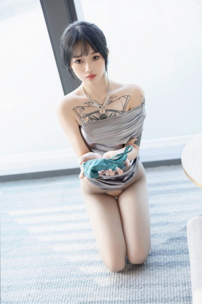 [XiaoYu画语界]Vol.1037_模特奶瓶私房浴室性感灰色露肩连衣裙秀曼妙身姿迷人诱惑写真87P 37th image