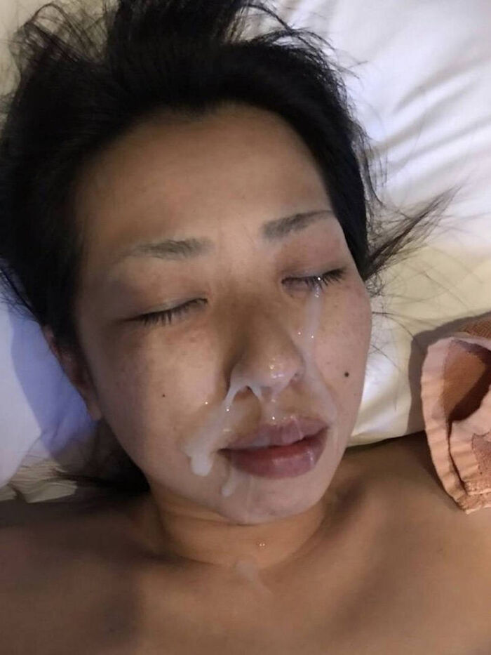 Erotic images done with semen bukkake 16th image