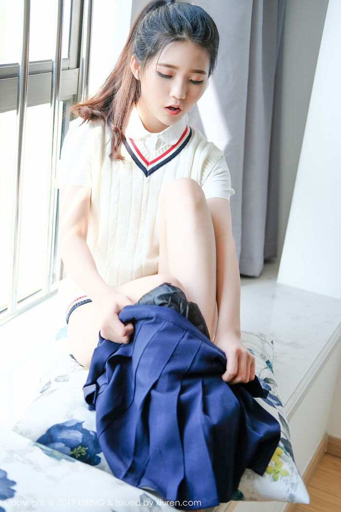 [UXING优星馆] Vol.056_嫩模可爱的小叶子清纯student outfit + resident erotic inner clothing hidemi breast photo 38P 17th image