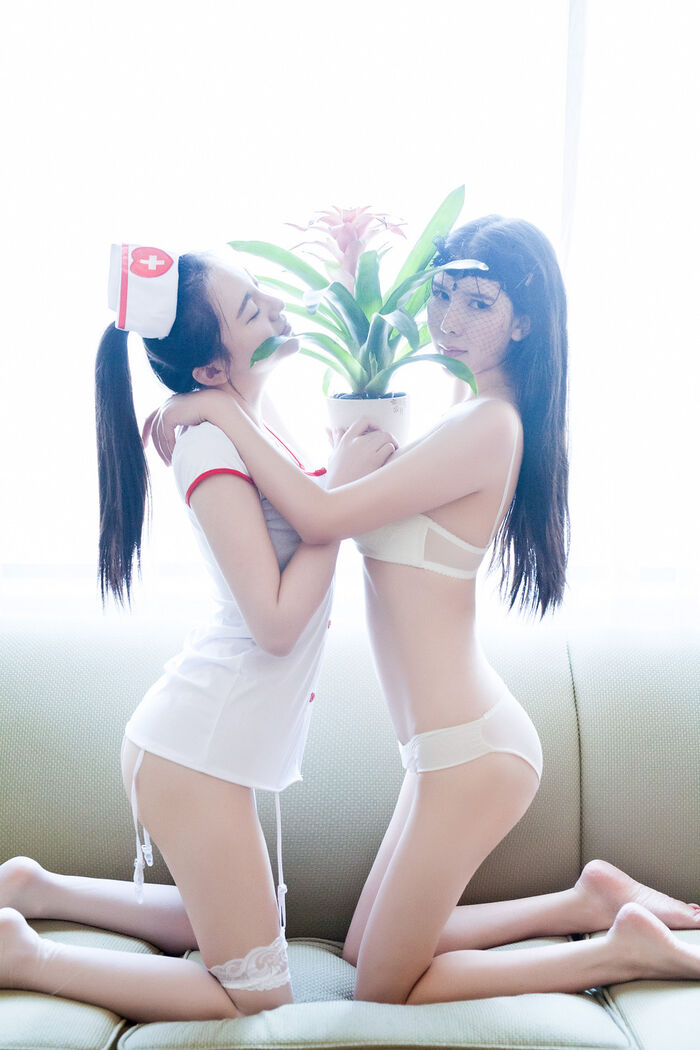 推女郎第特辑_推女郎李丽莎and顾欣怡私人订制无S光水果姐妹花Photo 56P 9th image