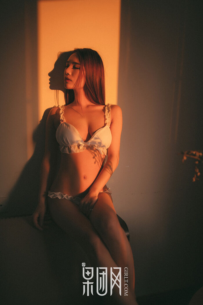 [GIRLT 果团网]Kumagawa Yoshinobu No.034_ Smile Goddess Private Cell White Bud 丝内衣秀完美身Material诱惑Photo 41P 32th image