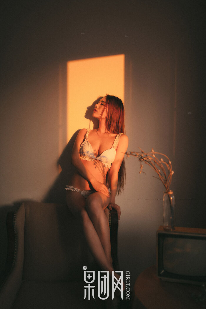 [GIRLT 果团网]Kumagawa Yoshinobu No.034_ Smile Goddess Private Cell White Bud 丝内衣秀完美身Material诱惑Photo 41P 33th image