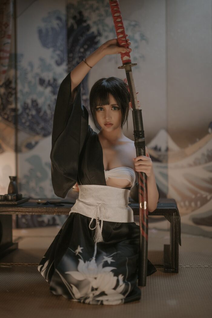 网络美女您的蛋蛋黑社会大小姐主题私房erosensual white cloth带裹身秀火辣身Material诱惑Photo 38P 2th image