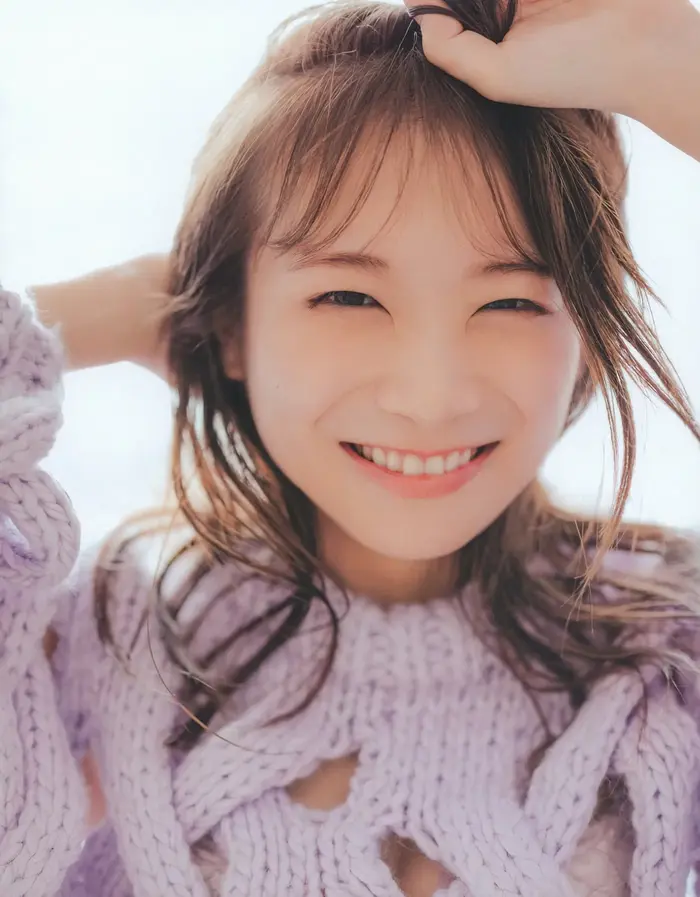 [168 high-quality erotic images of Midsummer Akimoto] Nogizaka second generation captain's swimsuit &amp; clothed gravure 18th image