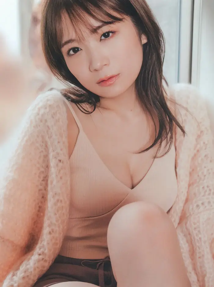 [168 high-quality erotic images of Midsummer Akimoto] Nogizaka second generation captain's swimsuit &amp; clothed gravure 26th image