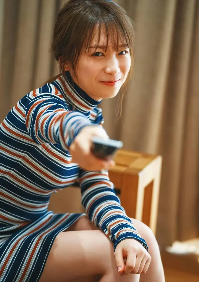 [168 high-quality erotic images of Midsummer Akimoto] Nogizaka second generation captain's swimsuit &amp; clothed gravure 52th image