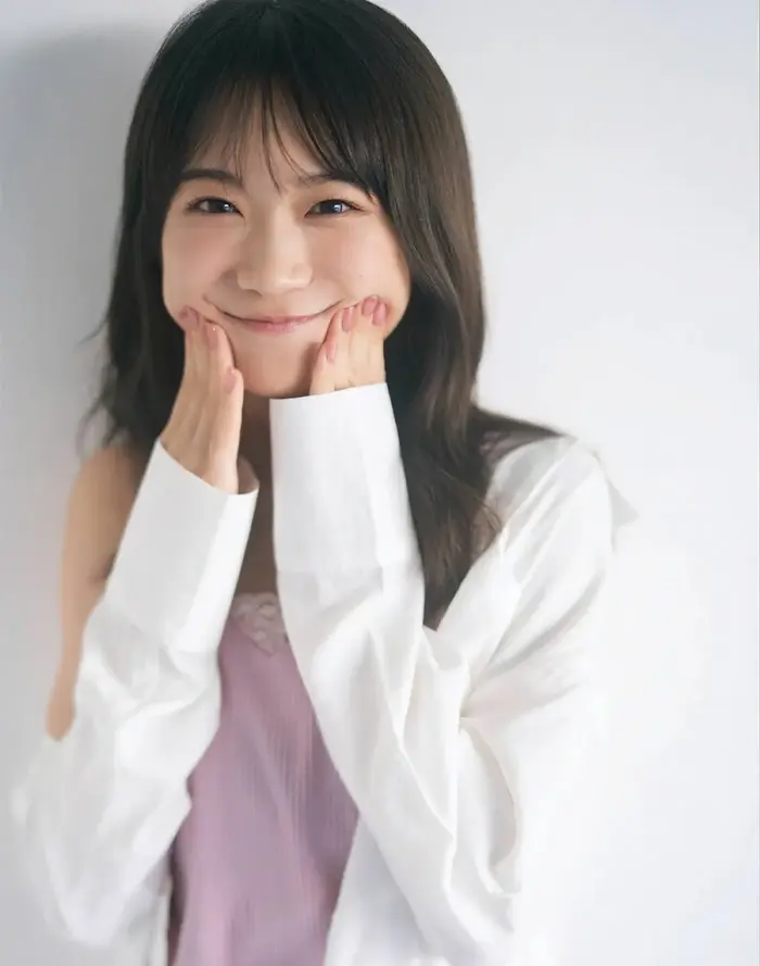 [168 high-quality erotic images of Midsummer Akimoto] Nogizaka second generation captain's swimsuit &amp; clothed gravure 73th image