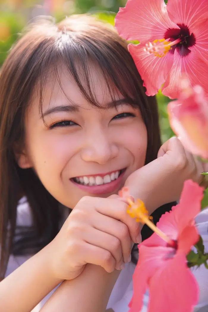 [168 high-quality erotic images of Midsummer Akimoto] Nogizaka second generation captain's swimsuit &amp; clothed gravure 95th image