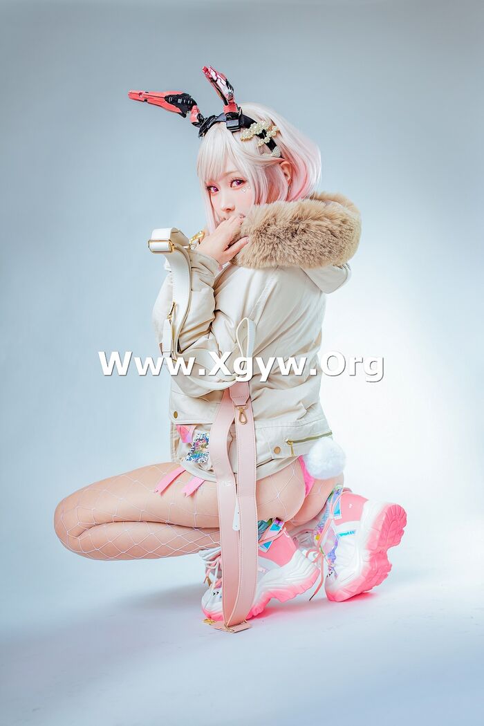 Coser妹子Ely_eee卯兎主题性感兔女郎装扮黑丝网袜+白丝网袜秀翘臀美腿诱惑写真91P 25th image