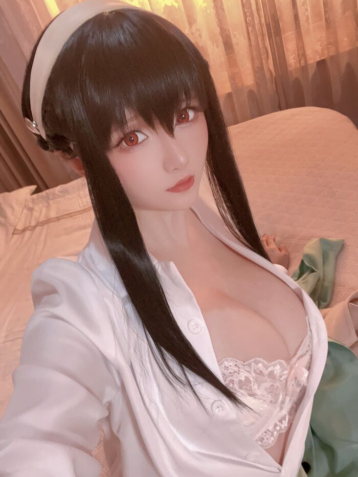 Coser小姐姐星之迟迟约尔圣诞2主题OL制服半脱露白色蕾丝内衣完美诱惑写真71P 68th image