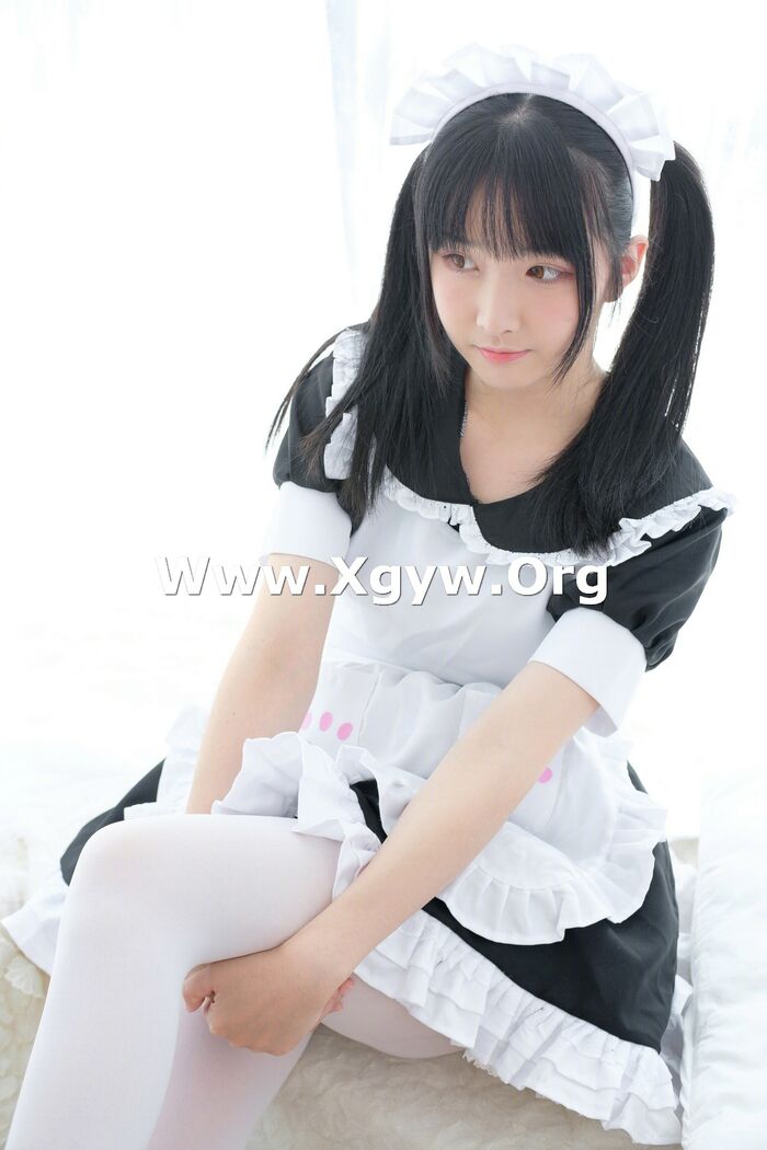 网络美女我才不是neko 白丝女仆主题性感黑白女仆装配白丝袜秀美腿诱惑Photo 71P 15th image