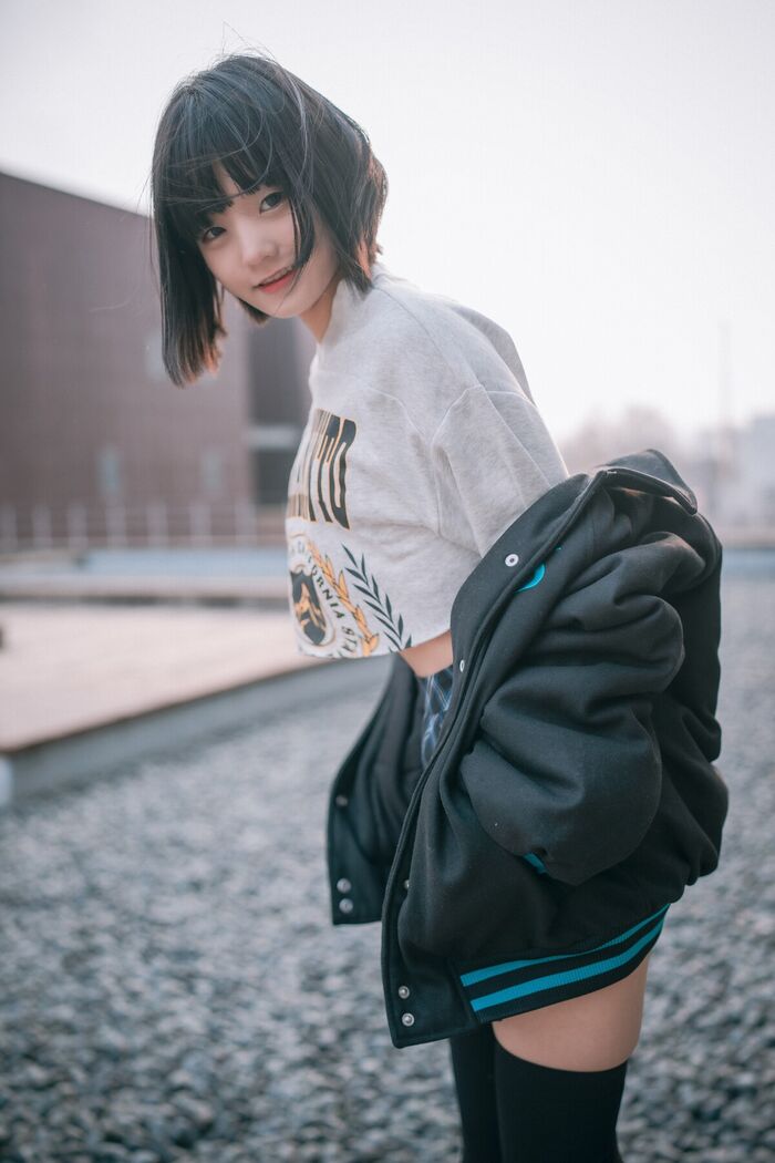 DJAWA Jeong Jenny 정제니 - Daylife In Sacramento B 2th image