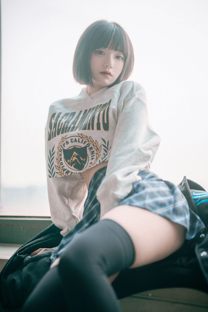 DJAWA Jeong Jenny 정제니 - Daylife In Sacramento B 22th image