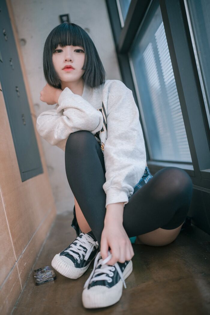 DJAWA Jeong Jenny 정제니 - Daylife In Sacramento B 68th image
